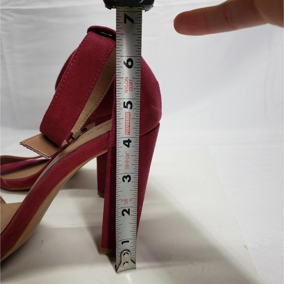 Torrid open toe heel sandal ankle strap fushia pink 8